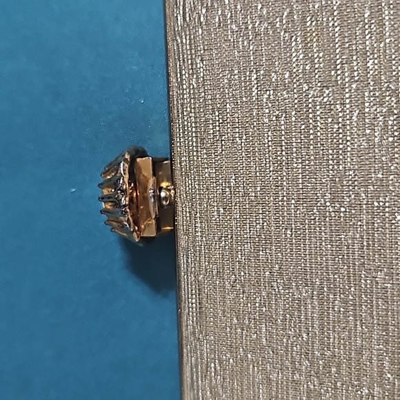 Vintage gold clutch - Picture 3 of 6